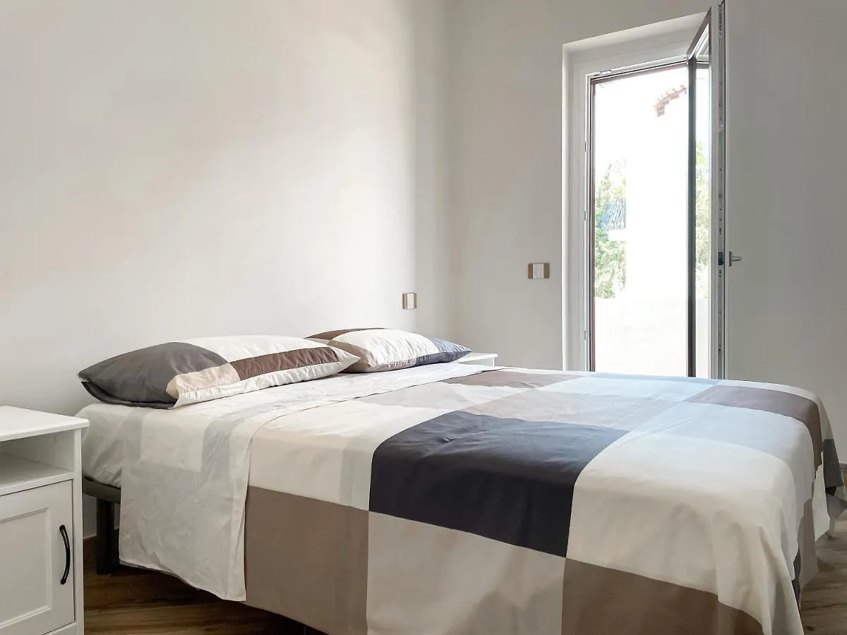 Bianco Apartment Giardini Naxos