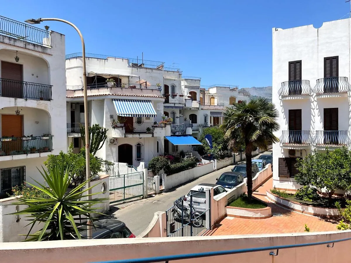 Bianco Apartment Giardini Naxos Italy